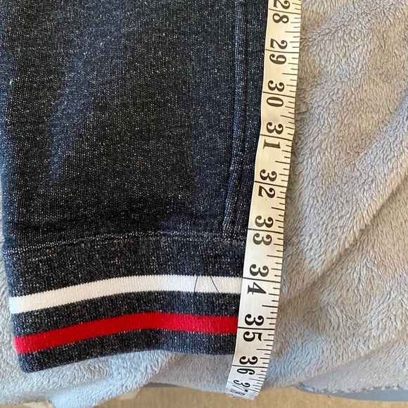 ✴️2 for $20 - Hudson’s Bay Canada Grey Sweatpants - Picture 5 of 7